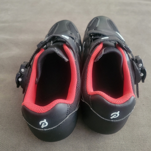 Peloton Cycling Shoes With Cleats Size 40 Black Red Womens 9 Mens 7 Spin Bike - Picture 3 of 5
